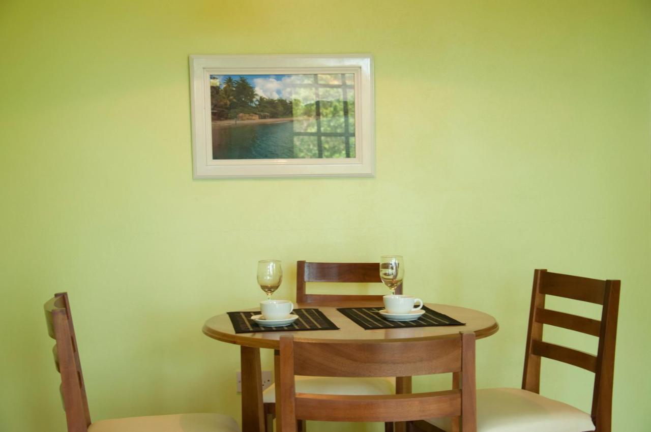 Diamond View Cottages Roseau Phòng bức ảnh